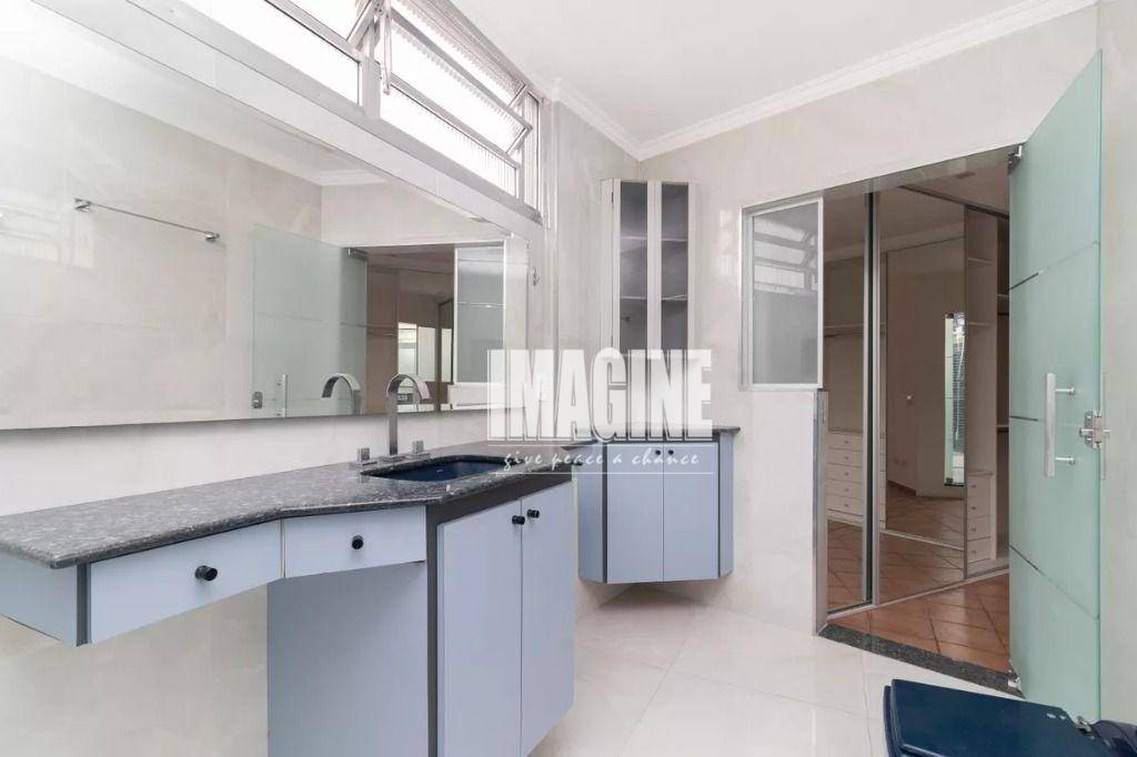 Sobrado à venda com 2 quartos, 180m² - Foto 11