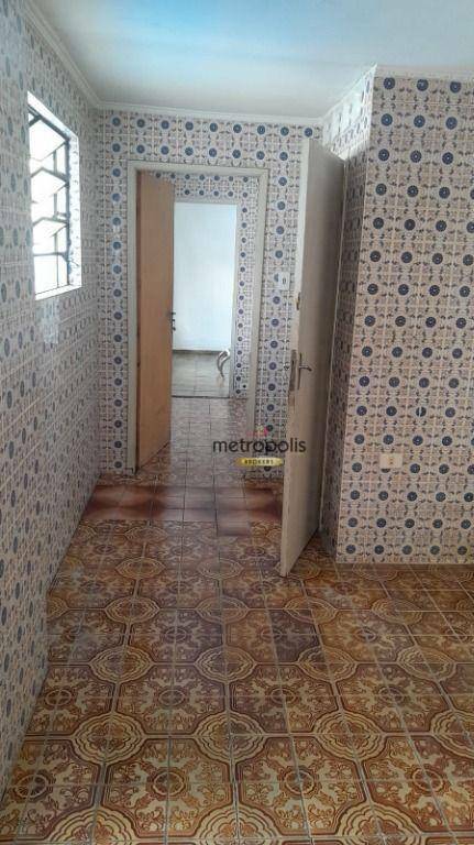 Casa à venda e aluguel com 3 quartos, 388m² - Foto 11