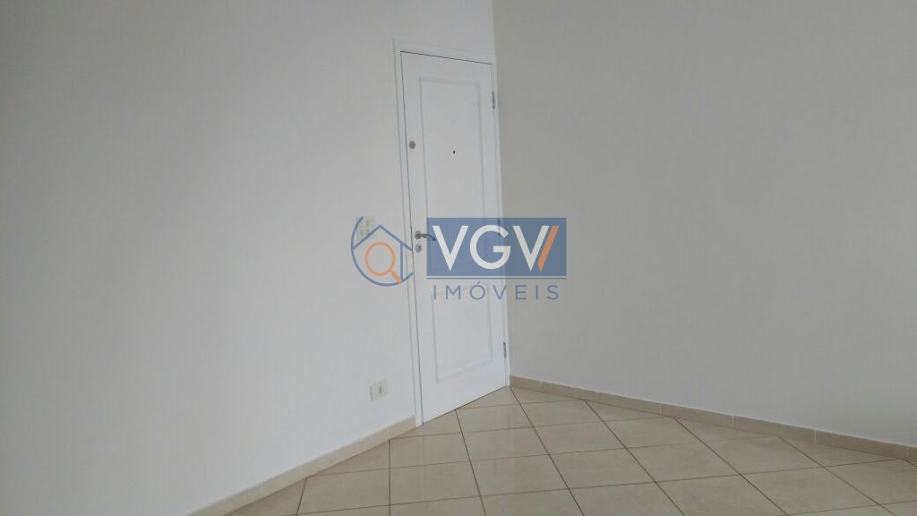 Apartamento para alugar com 2 quartos, 65m² - Foto 3