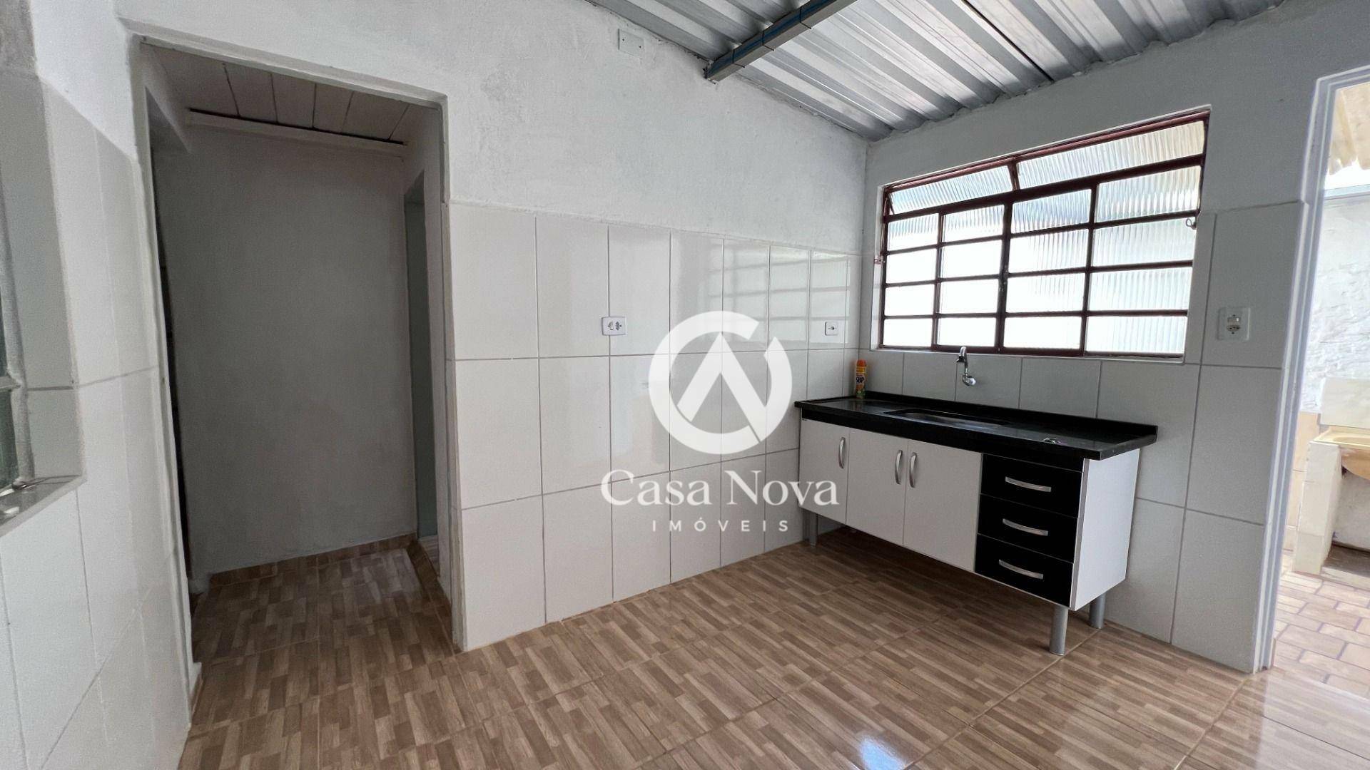 Casa à venda com 3 quartos, 100m² - Foto 7