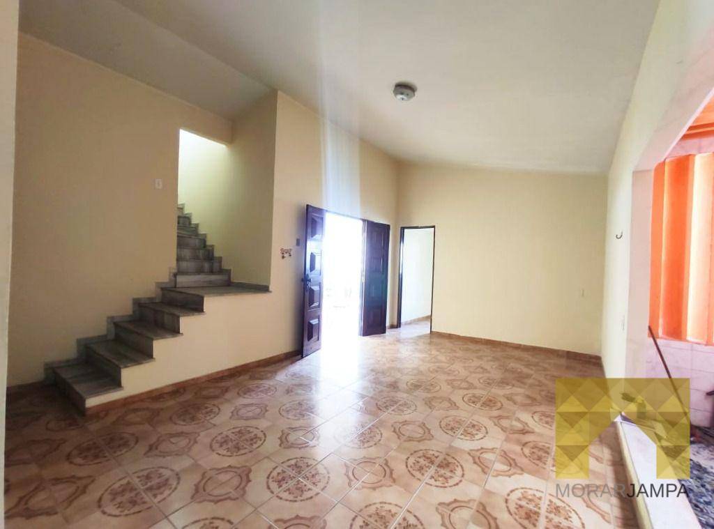 Casa à venda com 4 quartos, 330m² - Foto 23