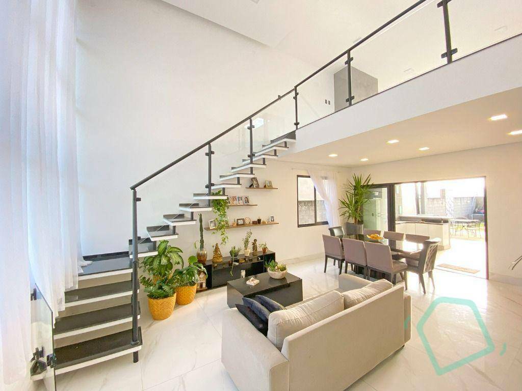Casa de Condomínio à venda com 3 quartos, 227m² - Foto 2