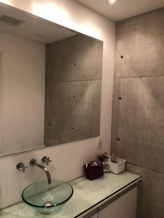 Apartamento à venda com 2 quartos, 70m² - Foto 11