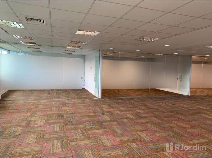 Conjunto Comercial-Sala à venda, 244m² - Foto 25