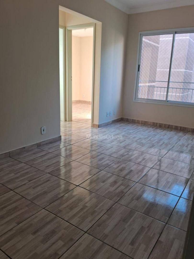 Apartamento para alugar com 2 quartos, 55m² - Foto 2
