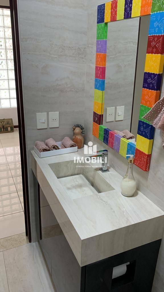 Casa de Condomínio à venda com 4 quartos, 606m² - Foto 16