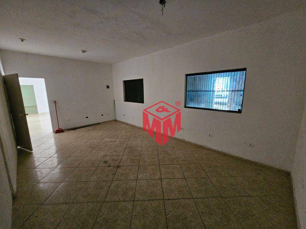 Casa para alugar com 4 quartos, 160m² - Foto 18