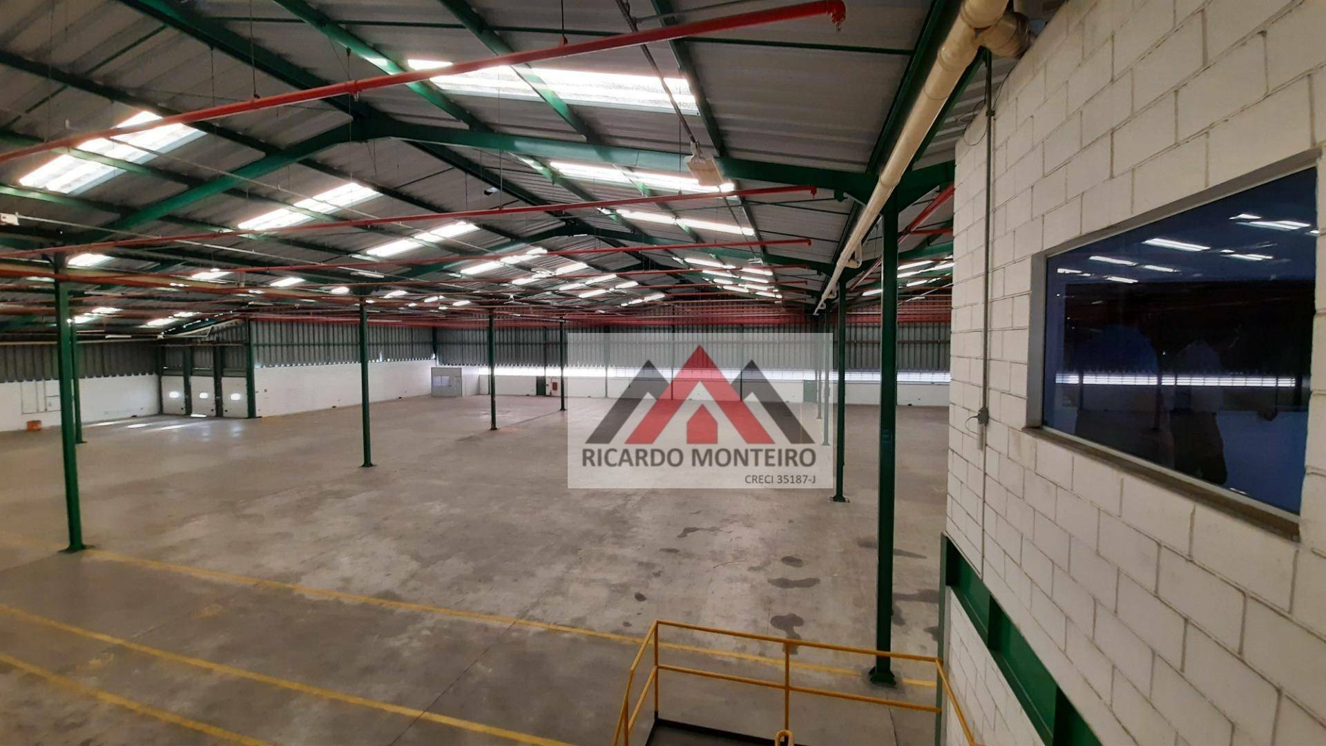 Depósito-Galpão-Armazém à venda e aluguel, 7580m² - Foto 4