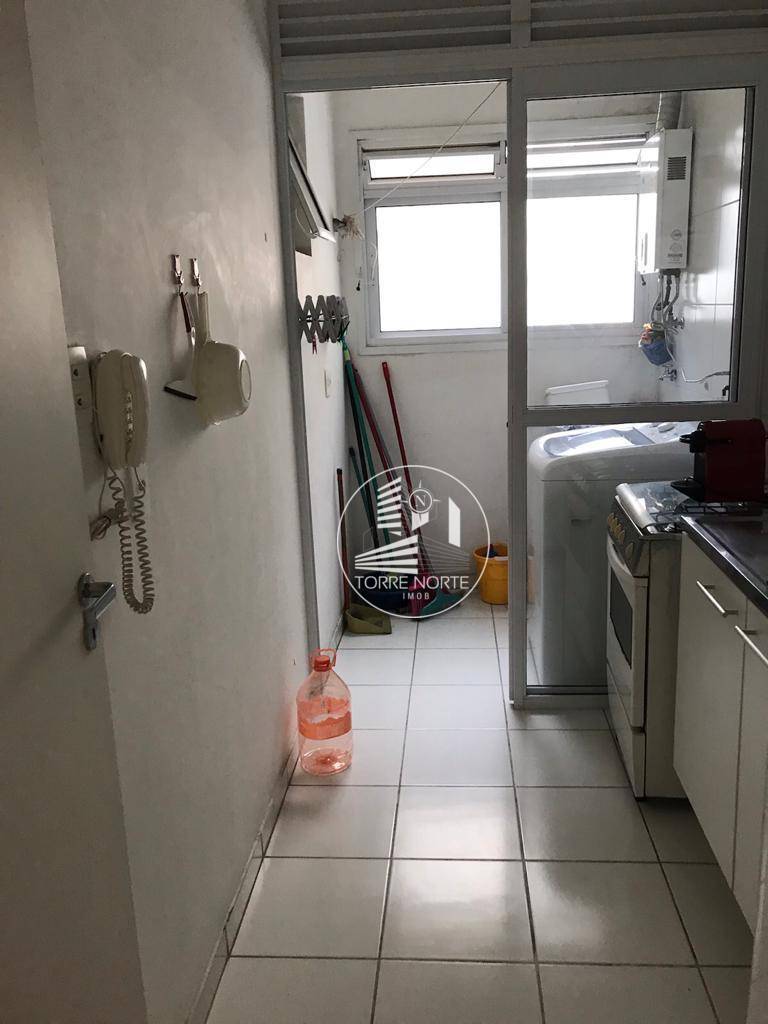 Apartamento à venda com 3 quartos, 68m² - Foto 13