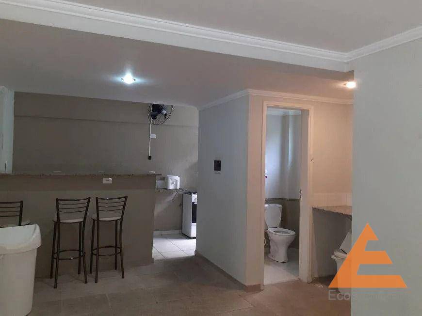 Apartamento à venda com 2 quartos, 58m² - Foto 1