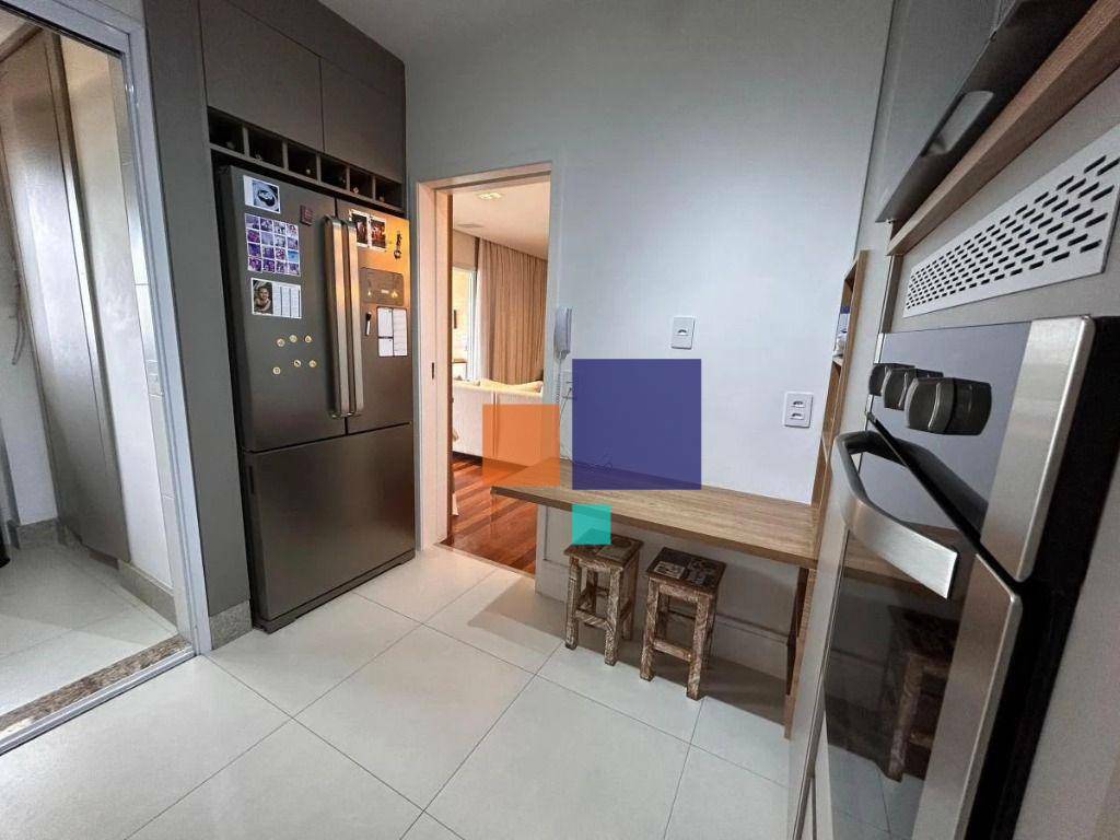 Apartamento à venda com 3 quartos, 116m² - Foto 17