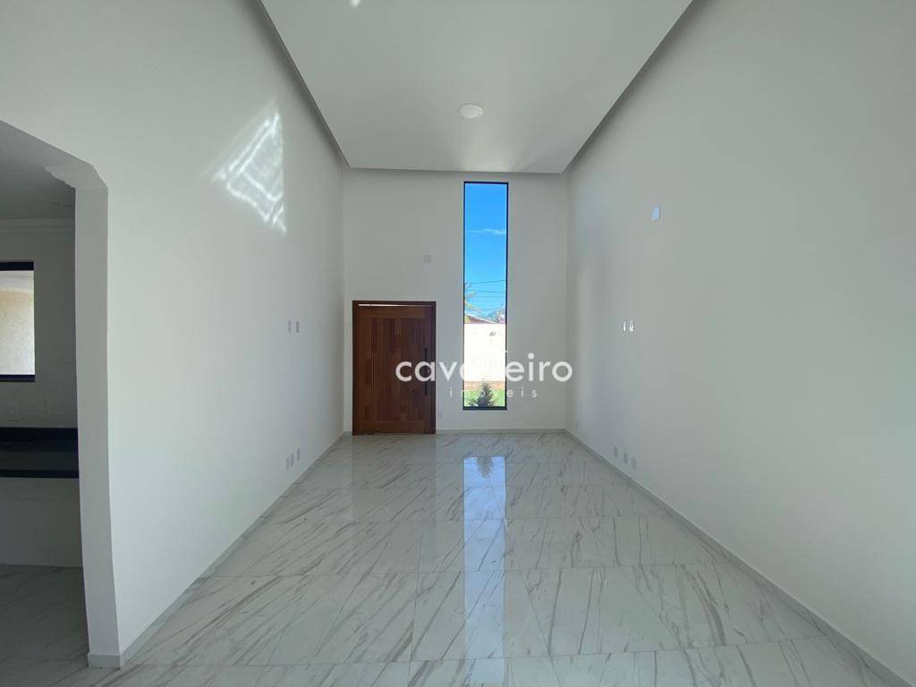 Casa à venda com 3 quartos, 175m² - Foto 4