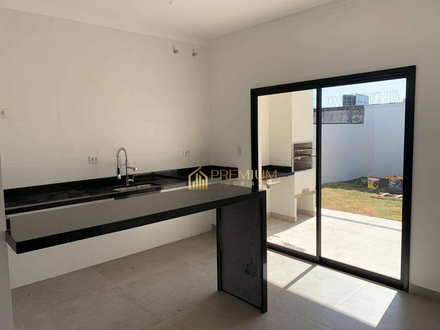 Casa de Condomínio à venda com 3 quartos, 149m² - Foto 3