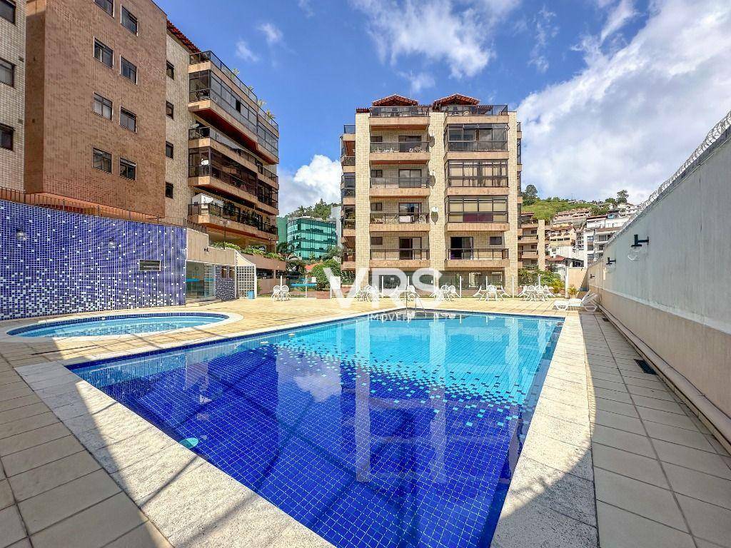 Apartamento à venda com 3 quartos, 144m² - Foto 2