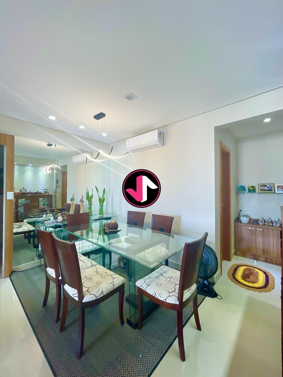 Apartamento à venda com 3 quartos, 114m² - Foto 4