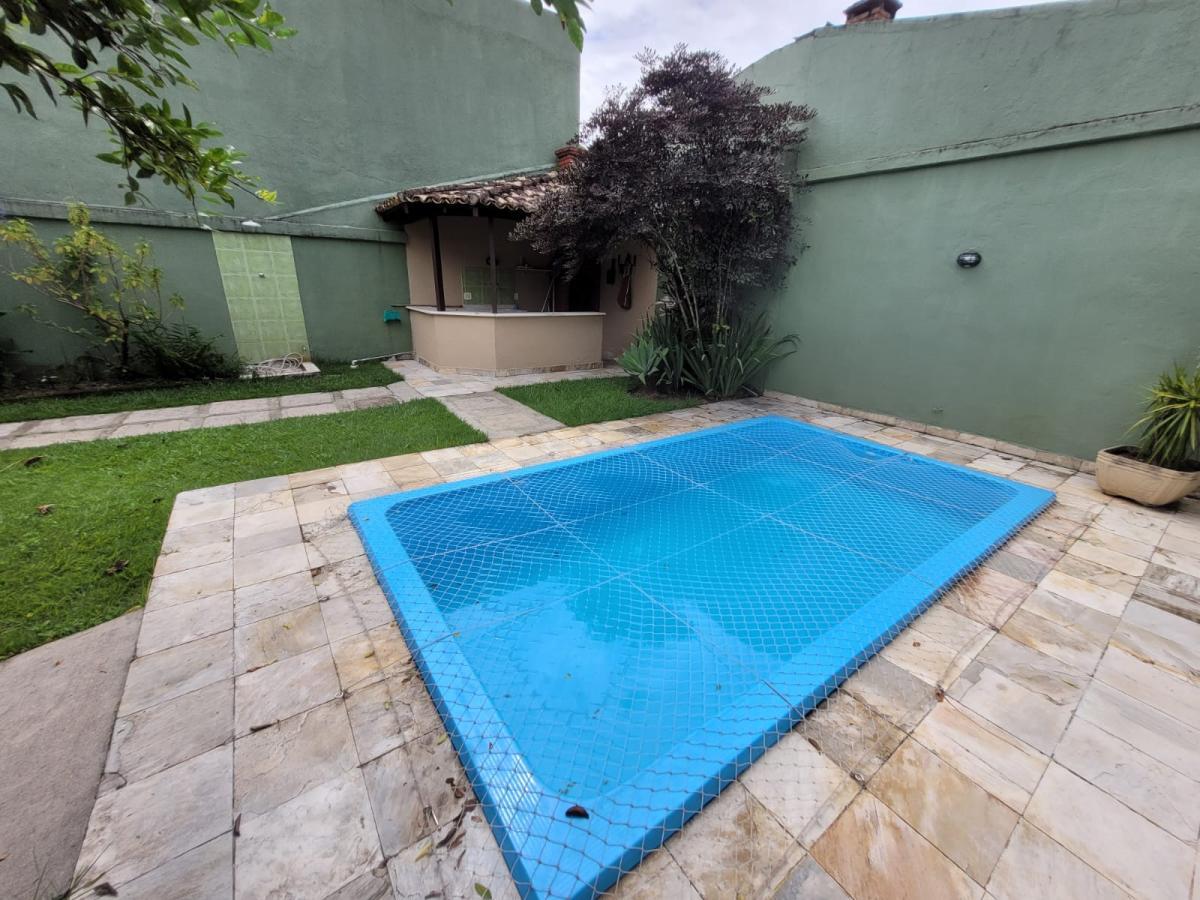 Casa de Condomínio à venda com 4 quartos, 245m² - Foto 15