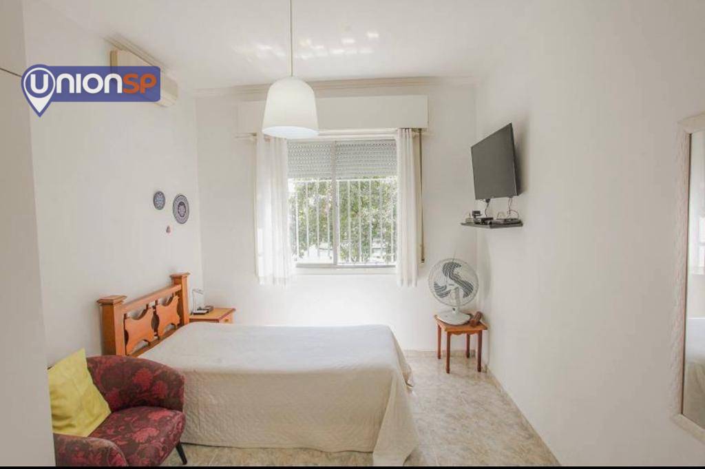 Apartamento à venda com 2 quartos, 75m² - Foto 9