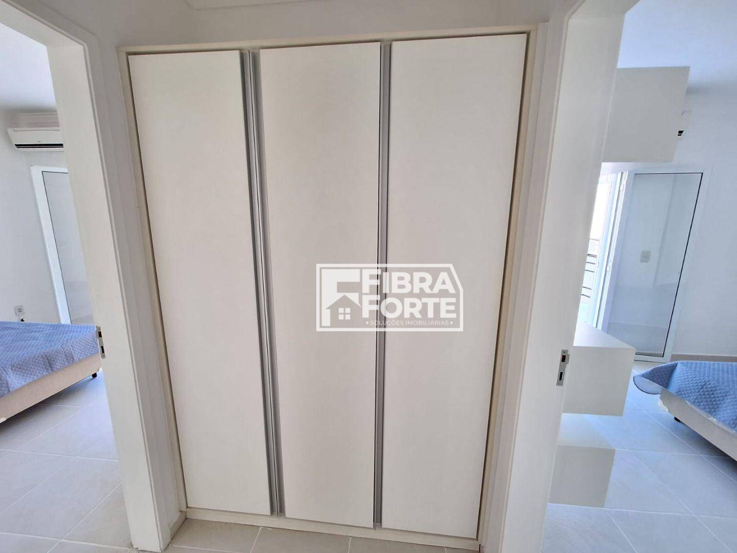 Casa de Condomínio à venda com 3 quartos, 208m² - Foto 40