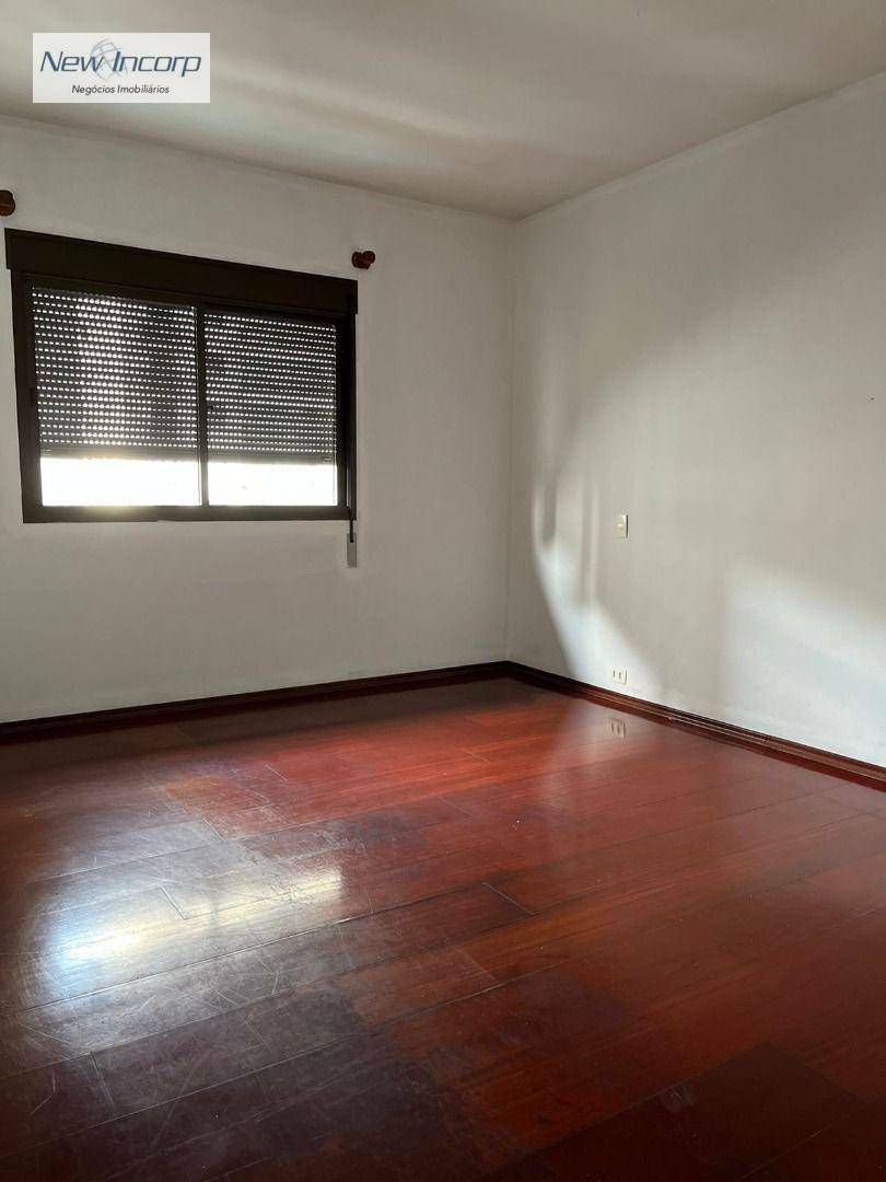 Apartamento à venda com 3 quartos, 233m² - Foto 8