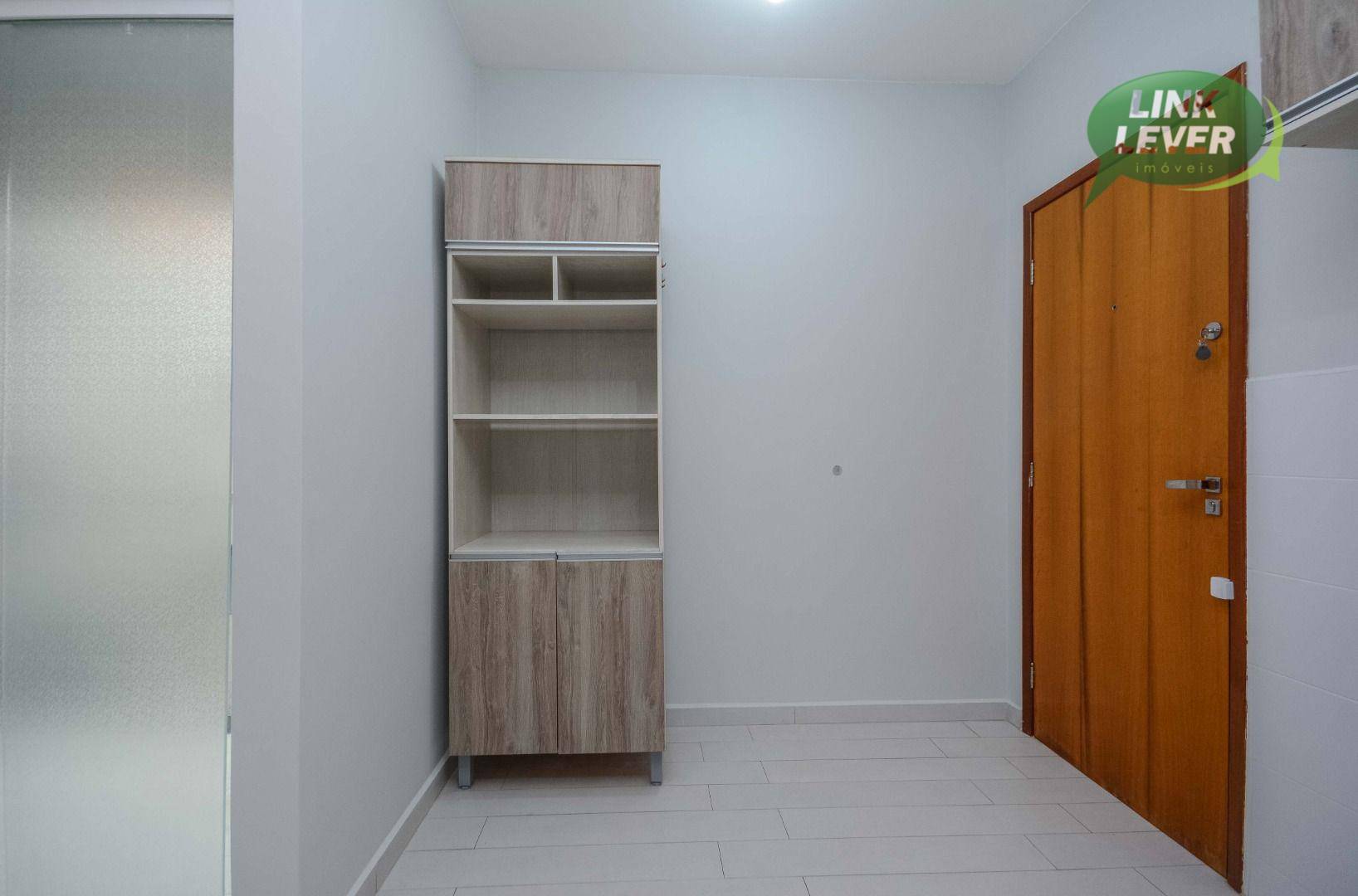 Apartamento para alugar com 2 quartos, 64m² - Foto 17