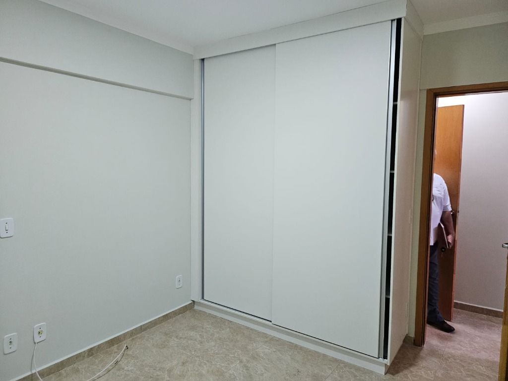 Apartamento à venda com 2 quartos, 60m² - Foto 7