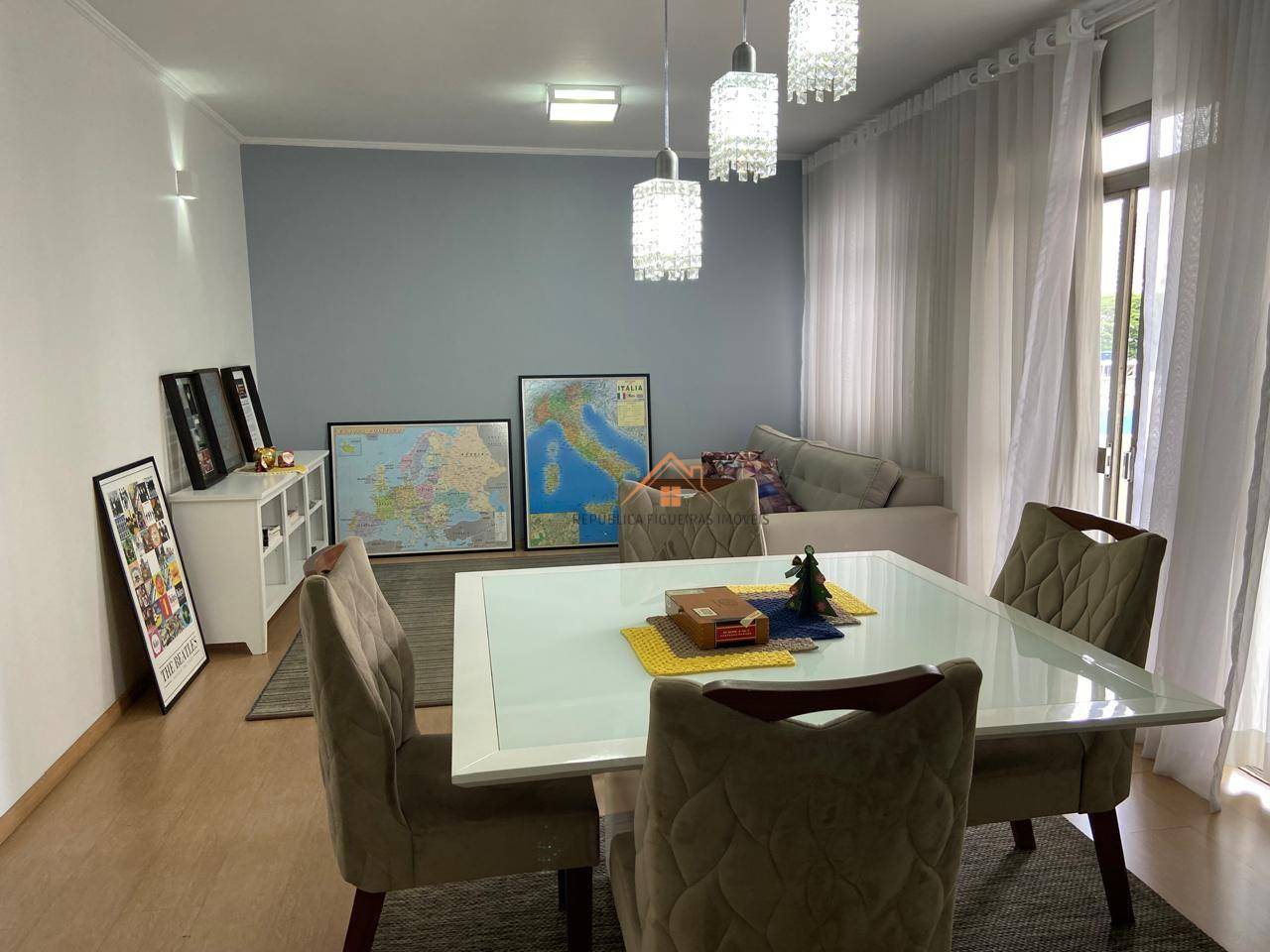 Apartamento à venda com 3 quartos, 126m² - Foto 1