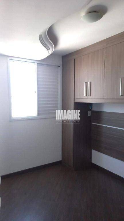 Apartamento à venda com 2 quartos, 46m² - Foto 11