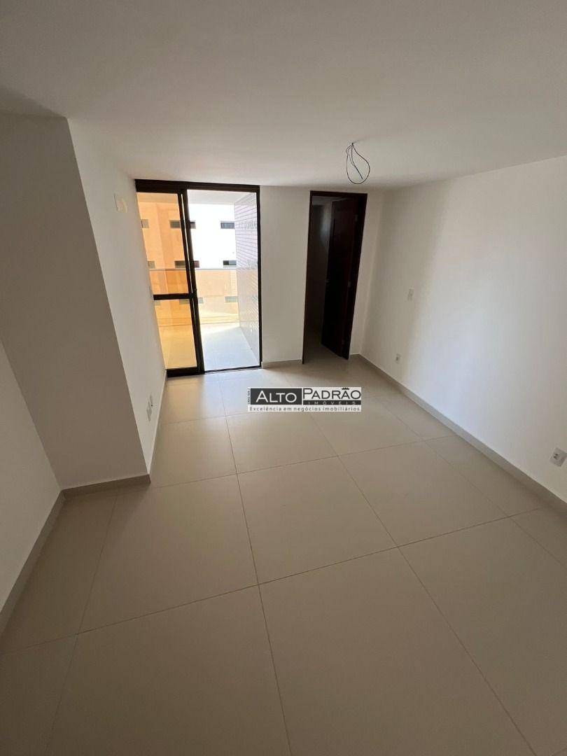 Apartamento à venda com 4 quartos, 234m² - Foto 11