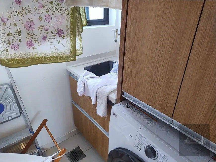 Apartamento à venda com 2 quartos, 75m² - Foto 9