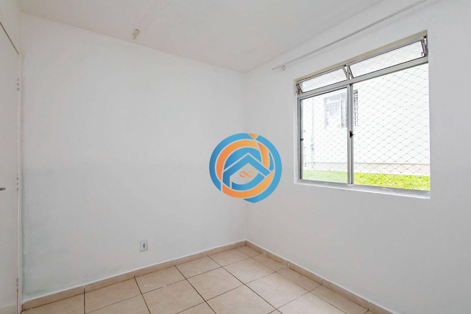 Apartamento à venda com 2 quartos, 44m² - Foto 26