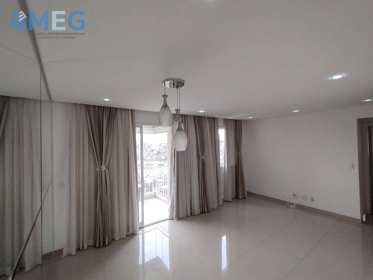 Apartamento para alugar com 3 quartos, 115m² - Foto 3