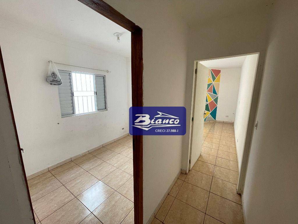 Sobrado à venda com 3 quartos, 100m² - Foto 30