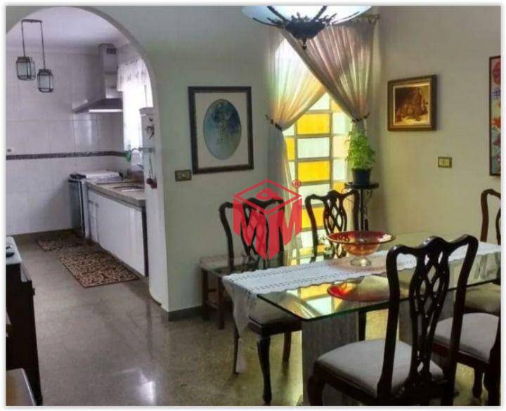 Sobrado à venda com 3 quartos, 240m² - Foto 7