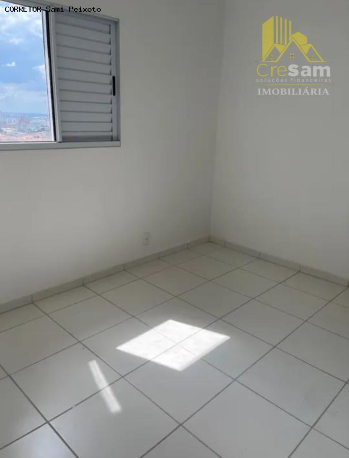 Apartamento para alugar com 2 quartos, 57m² - Foto 13