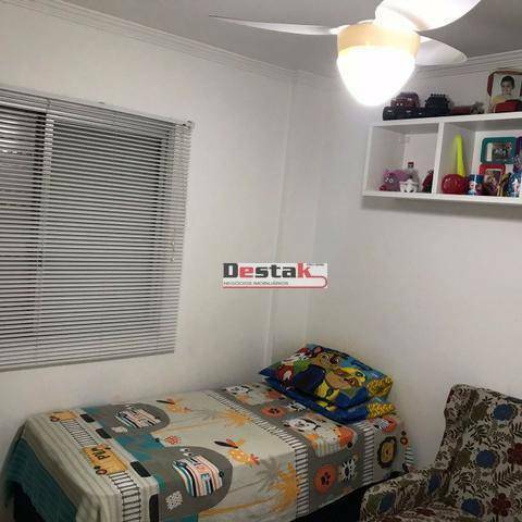 Apartamento à venda com 2 quartos, 61m² - Foto 7