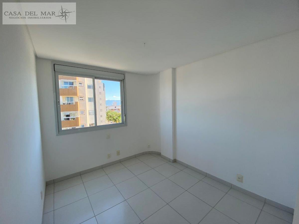 Apartamento à venda com 2 quartos, 63m² - Foto 19