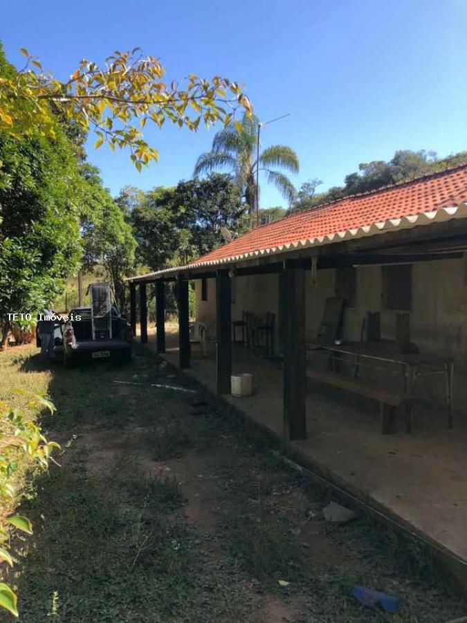 Fazenda à venda com 2 quartos, 3000m² - Foto 12