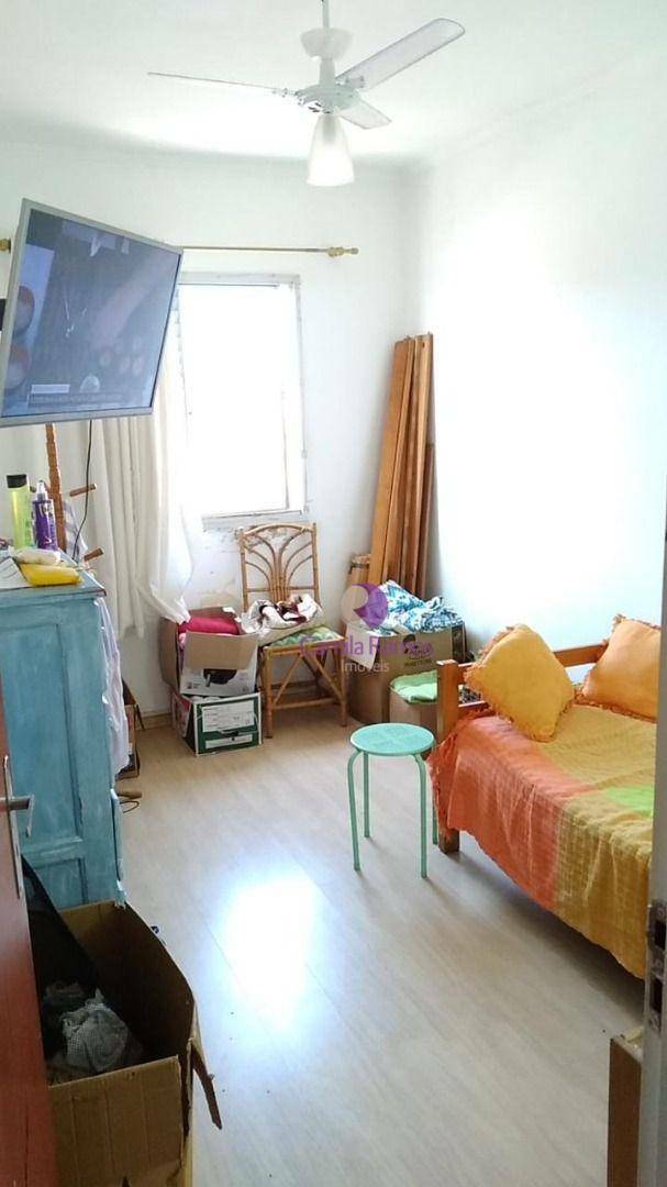 Apartamento à venda com 2 quartos, 67m² - Foto 4