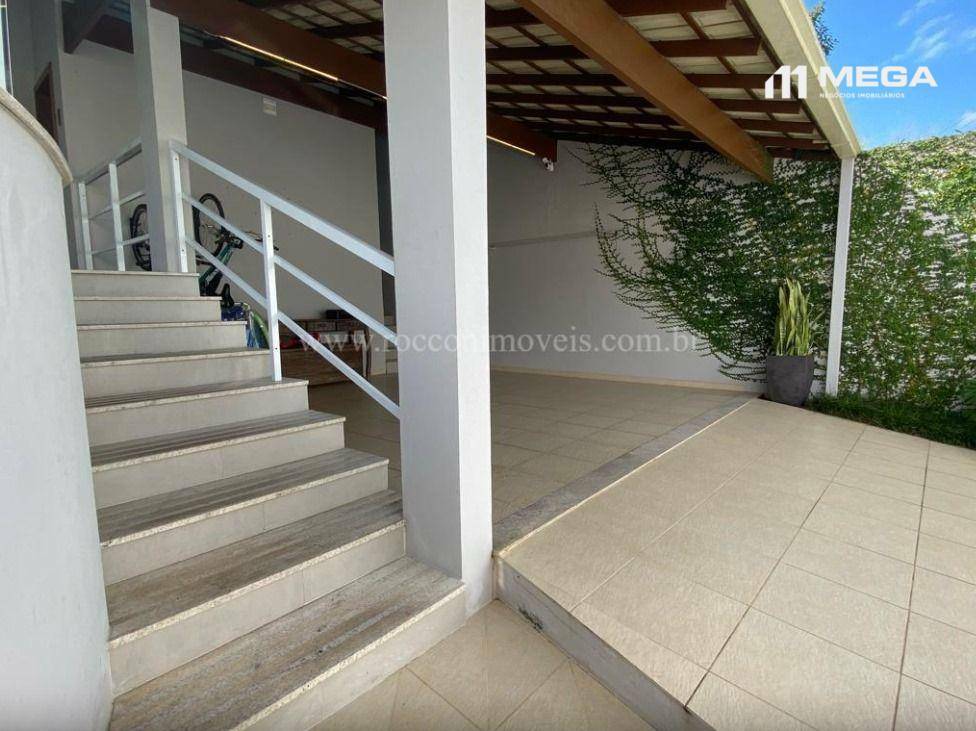 Casa à venda com 4 quartos, 250m² - Foto 27