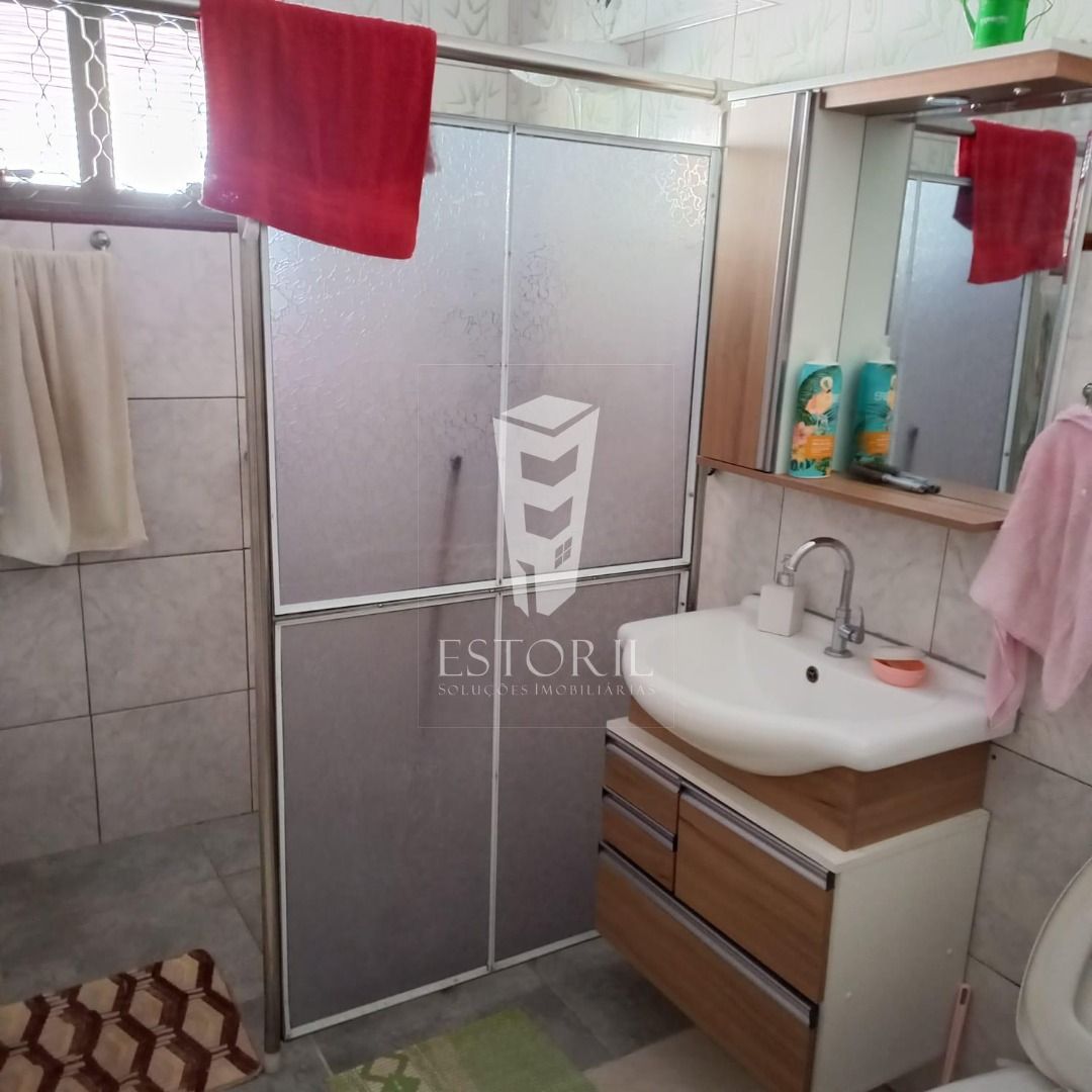 Casa à venda com 3 quartos, 300m² - Foto 17