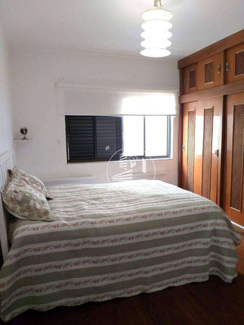 Apartamento à venda com 4 quartos, 236m² - Foto 7