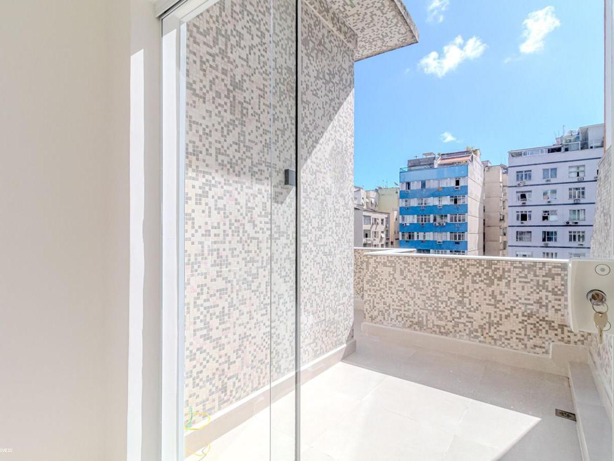 Apartamento à venda com 3 quartos, 135m² - Foto 28