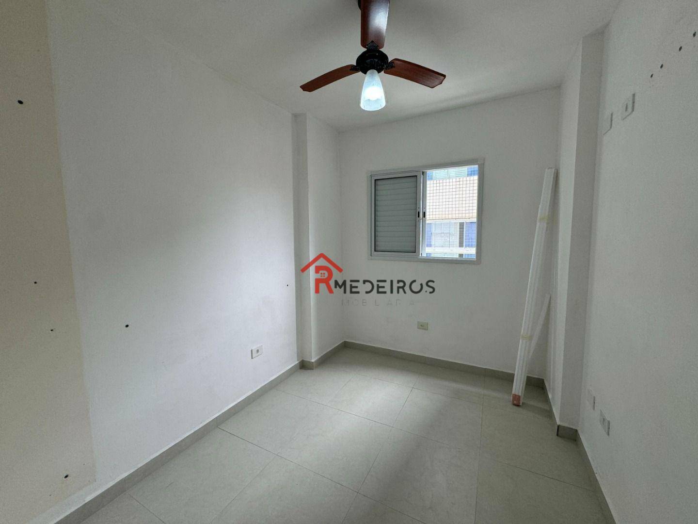 Apartamento à venda com 1 quarto, 42m² - Foto 13