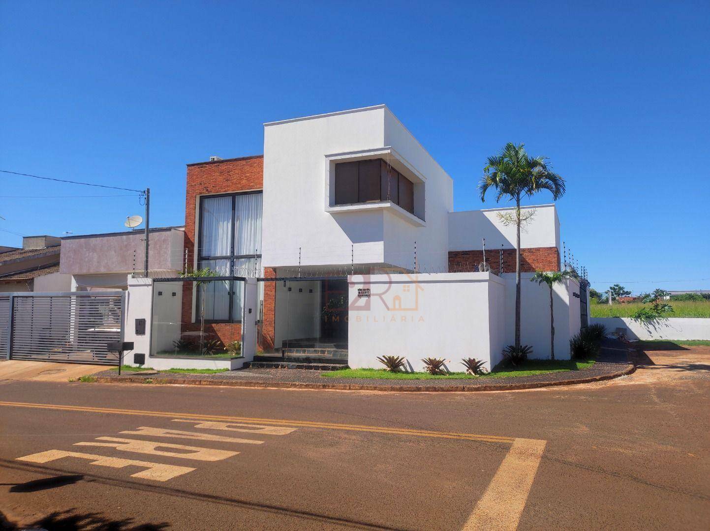 Sobrado à venda com 3 quartos, 253m² - Foto 2