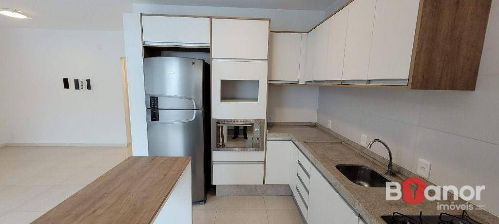 Apartamento para alugar com 2 quartos, 68m² - Foto 6