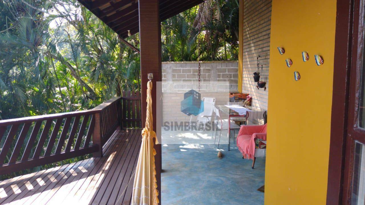 Casa à venda com 3 quartos, 280m² - Foto 12