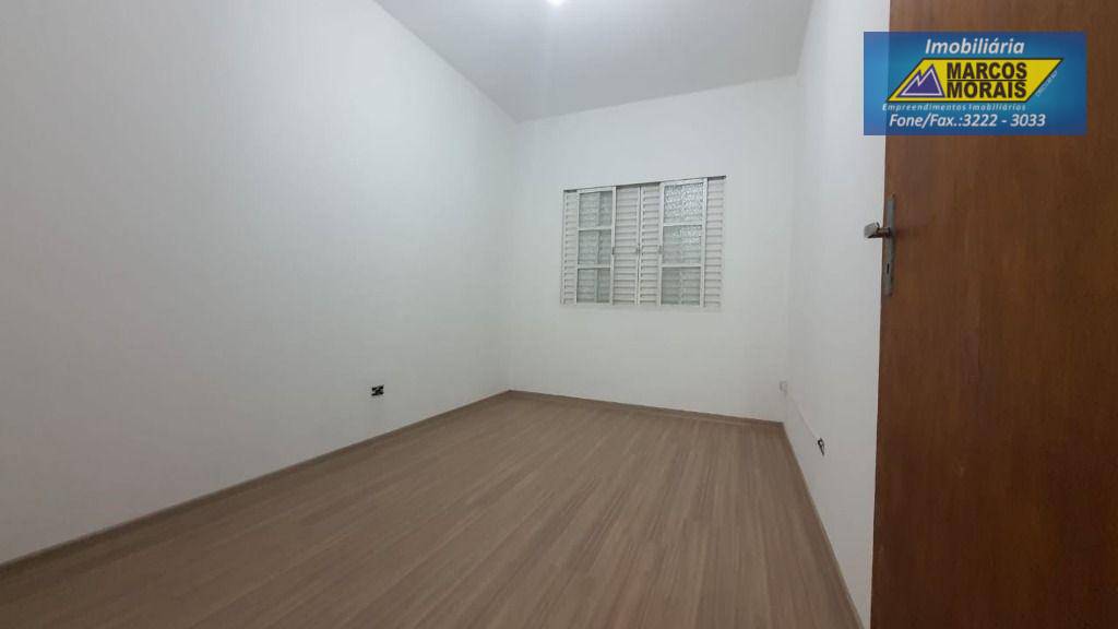 Casa à venda com 3 quartos, 160m² - Foto 17