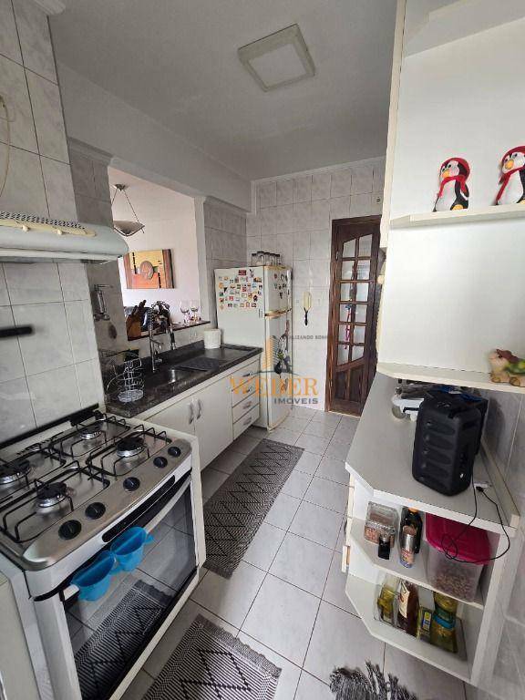 Apartamento à venda com 3 quartos, 78m² - Foto 10