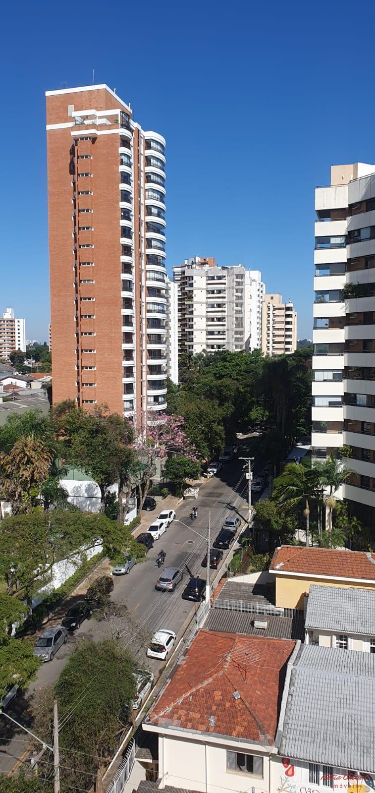 Apartamento à venda com 2 quartos, 75m² - Foto 32