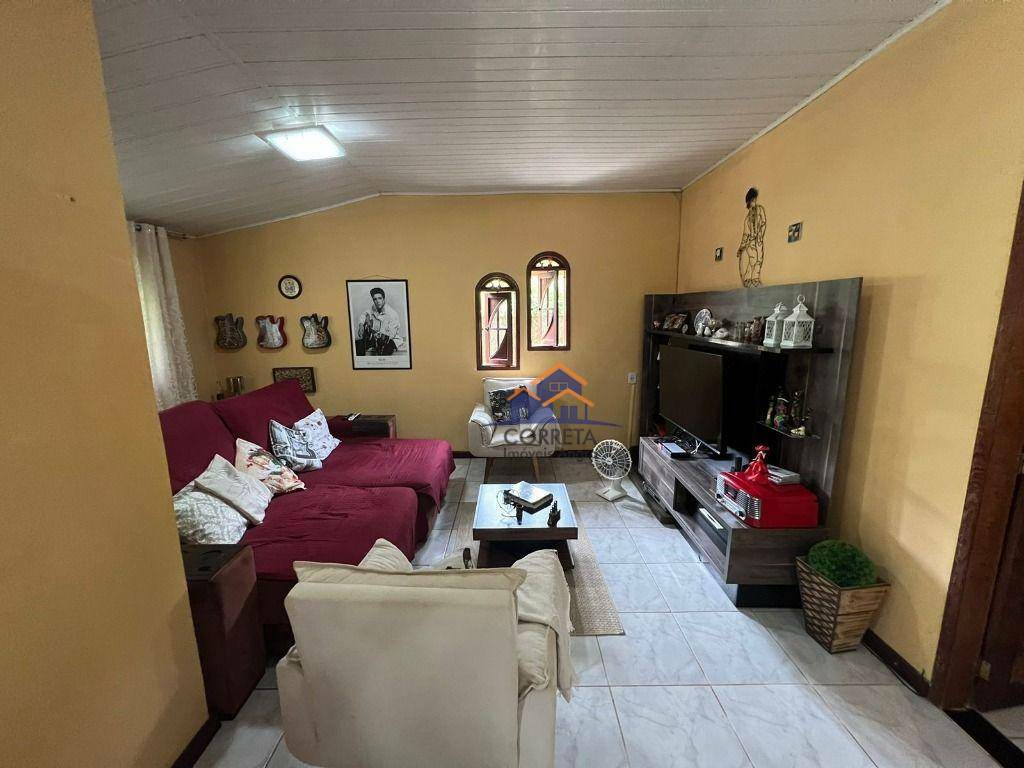 Casa à venda com 3 quartos, 222m² - Foto 5